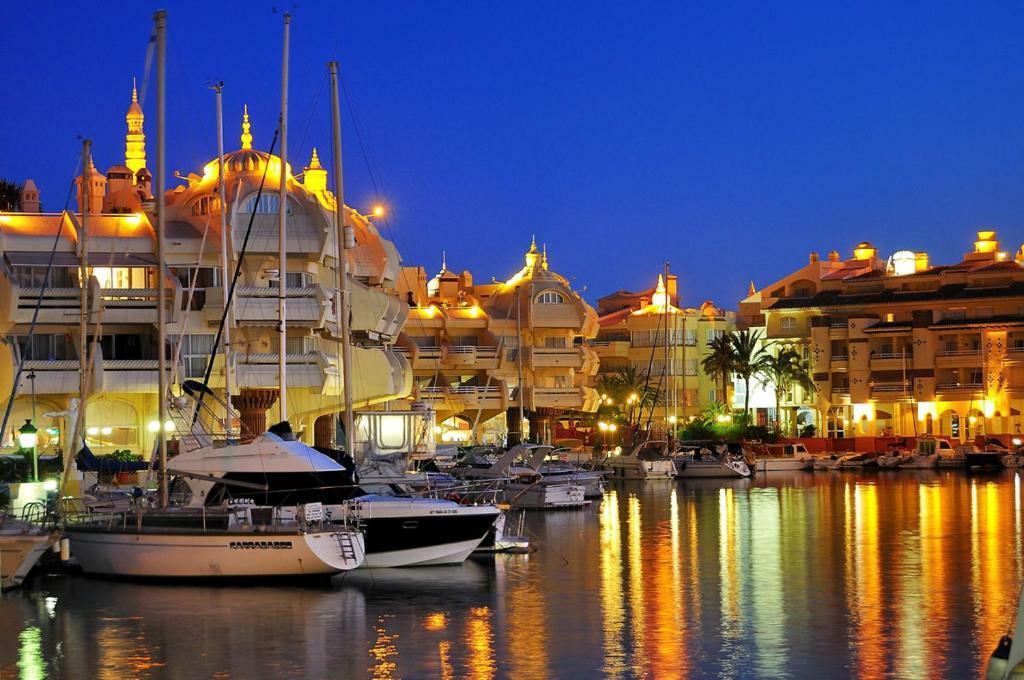Benalmadena Costa Sol Holiday Rentals Exterior photo